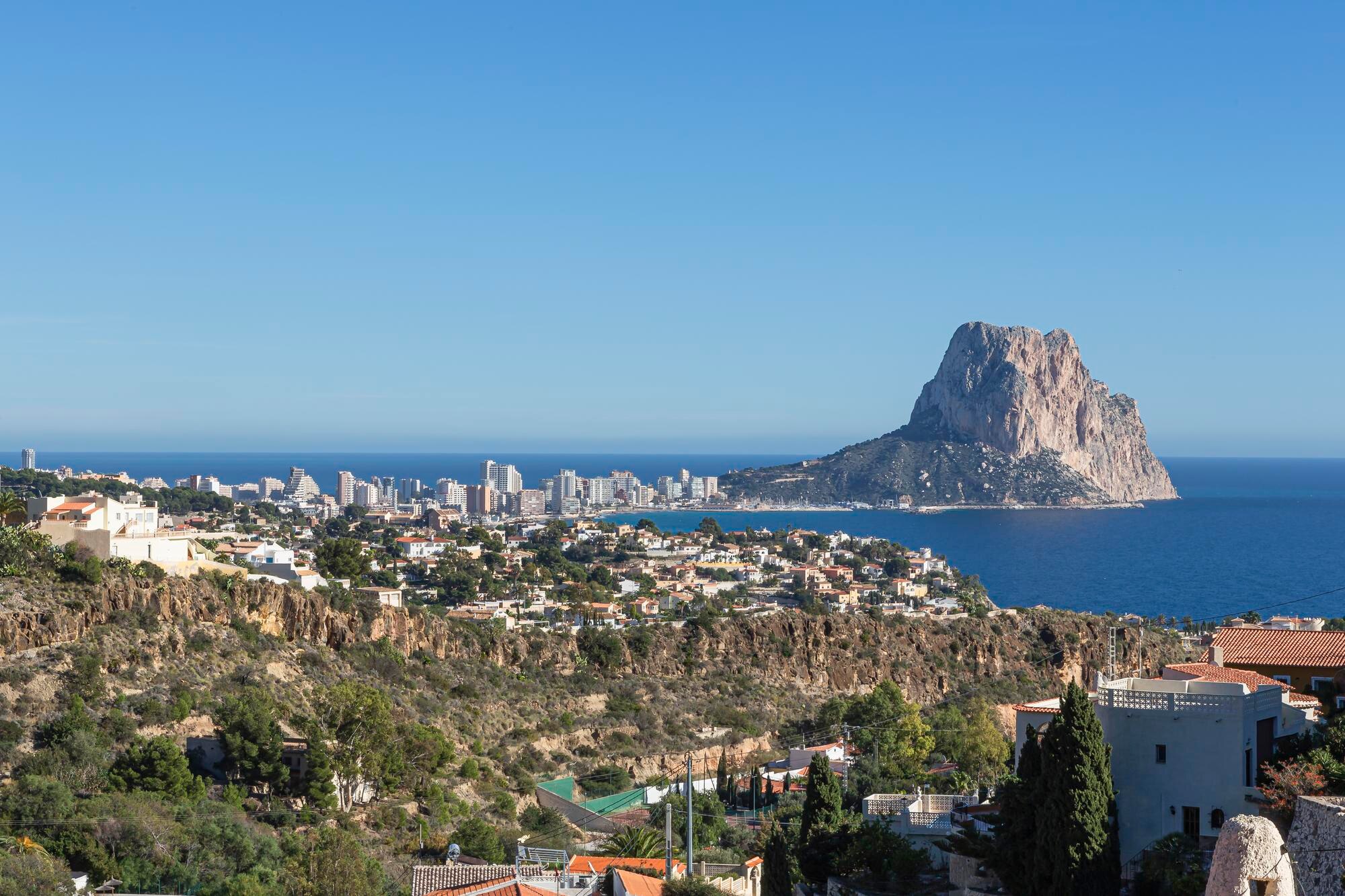 Peñón de Ifach y Calpe en la provincia de Alicante